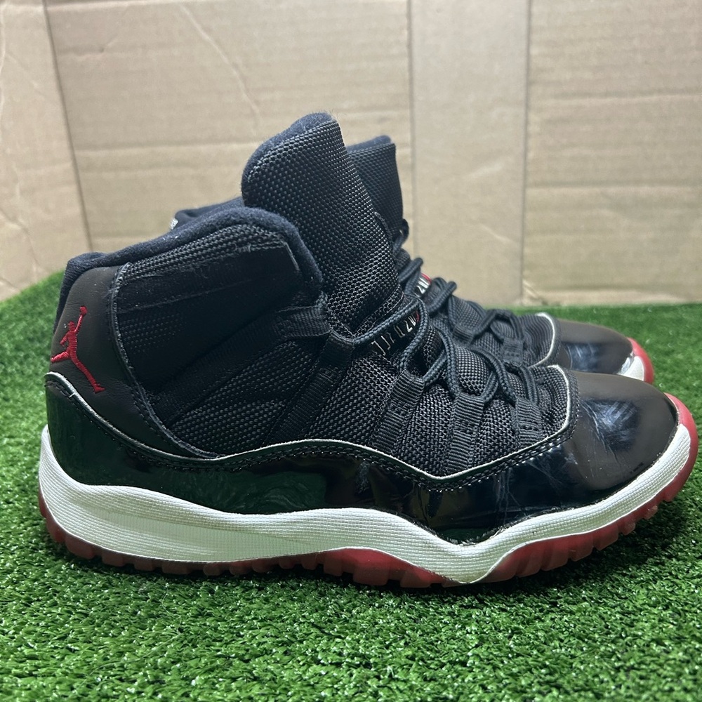 Size 3Y- Jordan 11 Retro Bred